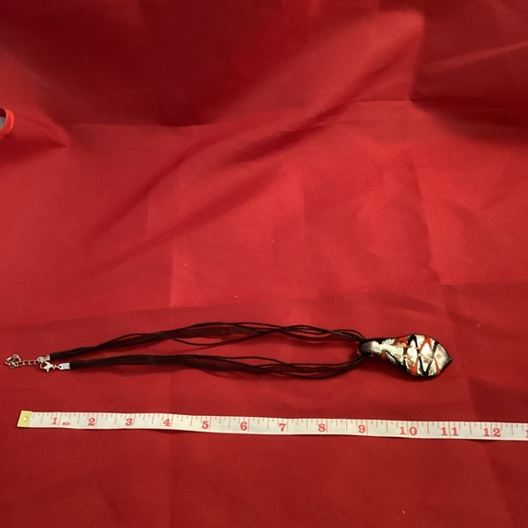 Black, red and gray glass pendant on a fabric lace - Picture 3 of 5